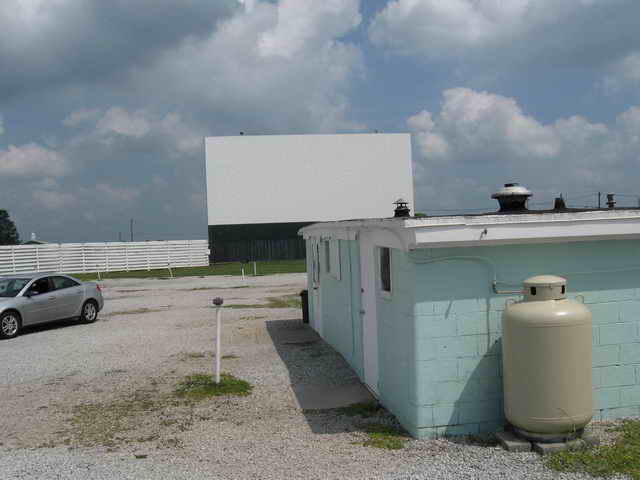 Star View Drive-In - 2010 Photo